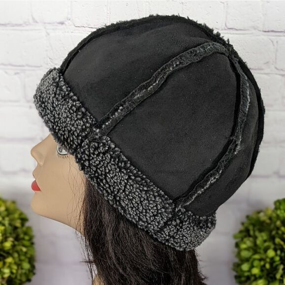 L.L. BEAN Faux Suede Sherpa Lined Coat with Matching Hat - Picture 7 of 16